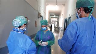 ΣτΕ: Αντισυνταγματικό το μισθολόγιο των γιατρών του ΕΣΥ, έπειτα από τις μνημονιακές περικοπές