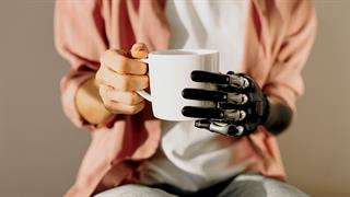 Βελτιωμένο βιονικό χέρι 