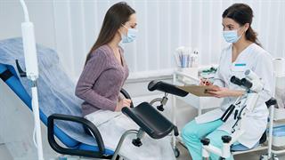 Νέες οδηγίες για προσυμπτωματικό έλεγχο καρκίνου τραχήλου της μήτρας