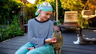 Νέοι επιζώντες από καρκίνο γερνούν ταχύτερα [μελέτη]