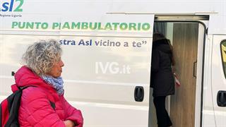 Κάνε το όπως η Γένοβα: Ο εμβολιασμός πόρτα - πόρτα για γρίπη που μείωσε τις νοσηλείες