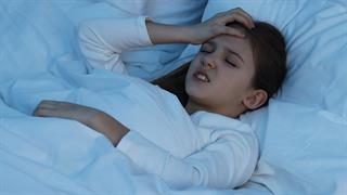 Διάσειση στα παιδιά: τι είναι, πότε ανησυχούμε και τι κάνουμε