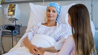 Παγκόσμια ημέρα κατά του καρκίνου: Όταν η ισότητα στη φροντίδα των καρκινοπαθών μένει σύνθημα