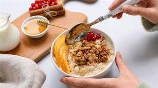 Πρωινό, άσκηση και καλός ύπνος συνδέονται με καλύτερη ψυχική ανθεκτικότητα