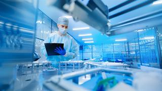 Η ΕΕ προχωρά σε περιορισμό των 