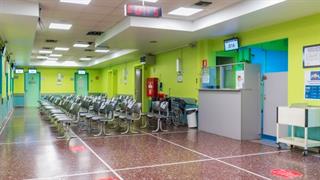 Κάθειρξη 12 ετών στον oγκολόγο που εξαπατούσε καρκινοπαθείς πουλώντας ελπίδα