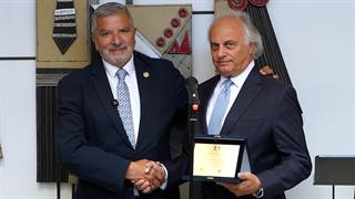 Ο Δρ. Γιώργος Πατούλης, στο 14ο Συμπόσιο – Θεσμό των Med-Professionals Medical Awards για την Ιατρική Αριστεία