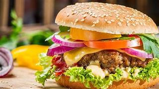 Πωλήθηκε στη Recipe του Prem Watsa ο κλάδος εστίασης της Vivartia
